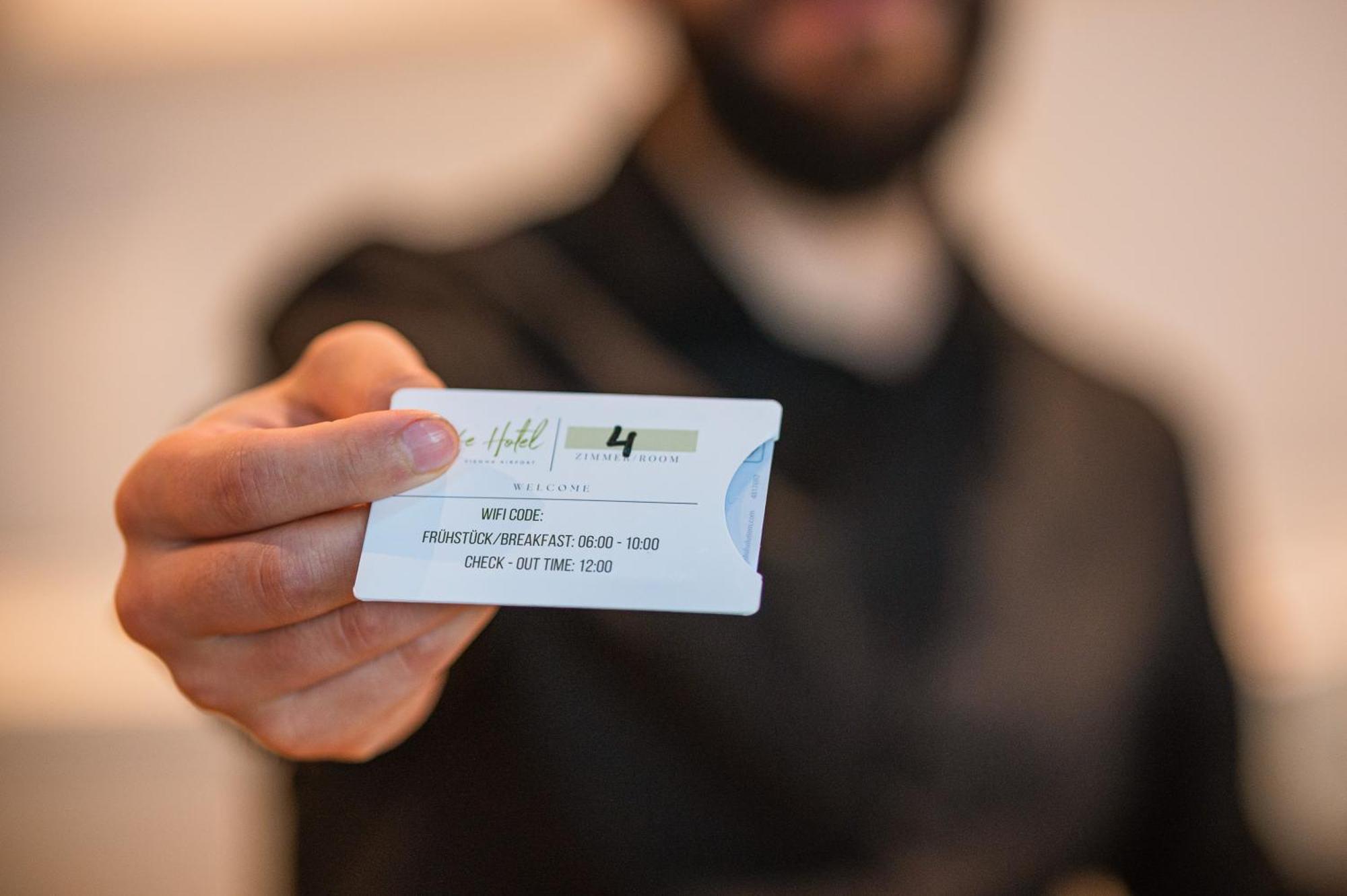 Lifehotel Vienna Airport Fischamend Bagian luar foto